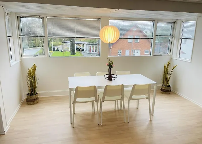 Aday - Modern 3 Bedrooms In